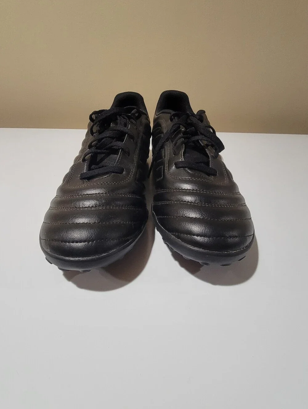 Adidas Copa Men's Black Soccer Turf Shoes - Classic Lace-Up Size 11